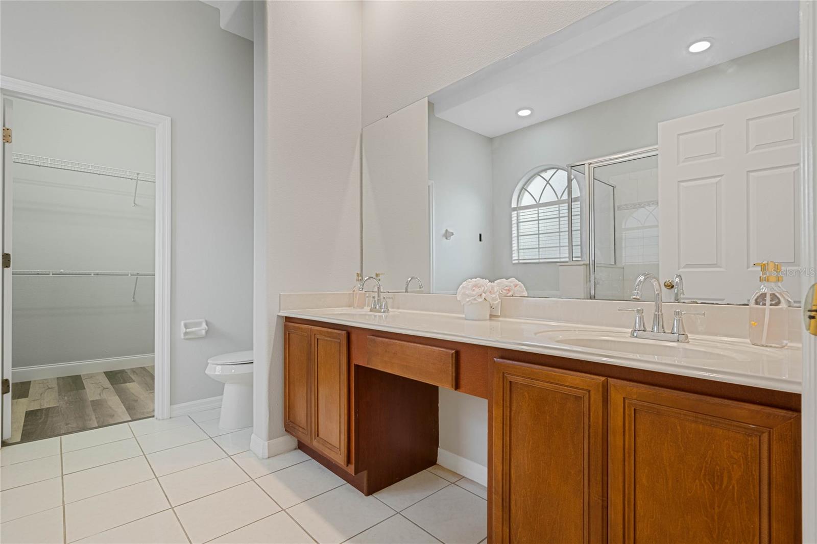Image 23 of 39 For 2555 Sand Arbor Circle
