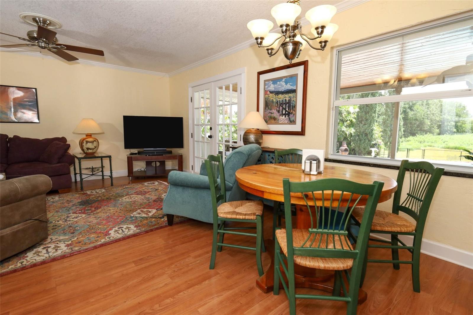 Image 11 of 67 For 515 Devonshire Boulevard