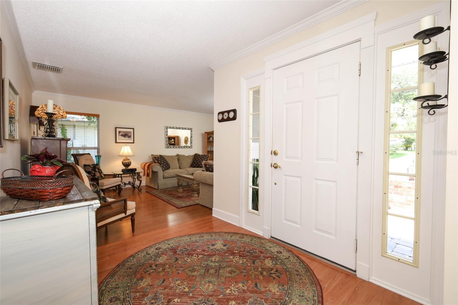 Image 12 of 67 For 515 Devonshire Boulevard