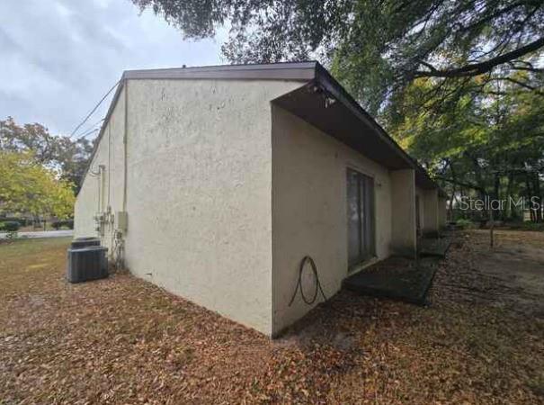 Listing photo id 2 for 3741 41st Street