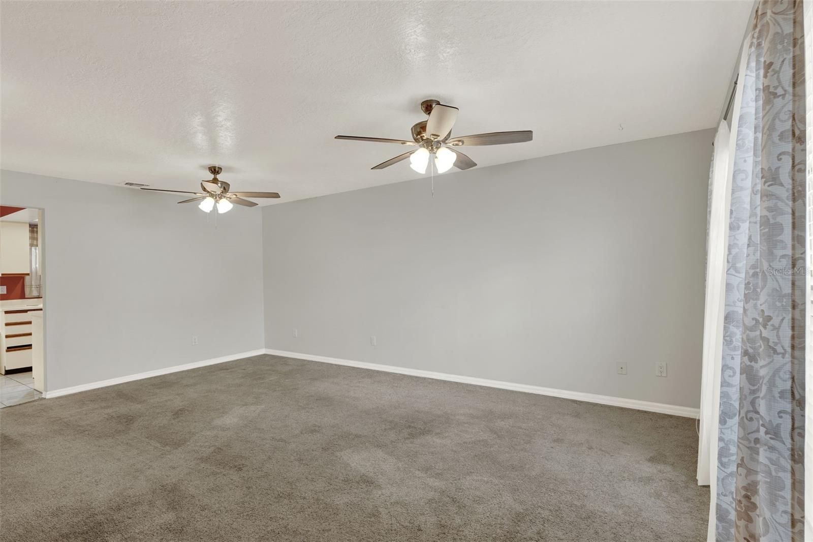Image 4 of 19 For 3267 Forest Oaks Court 111