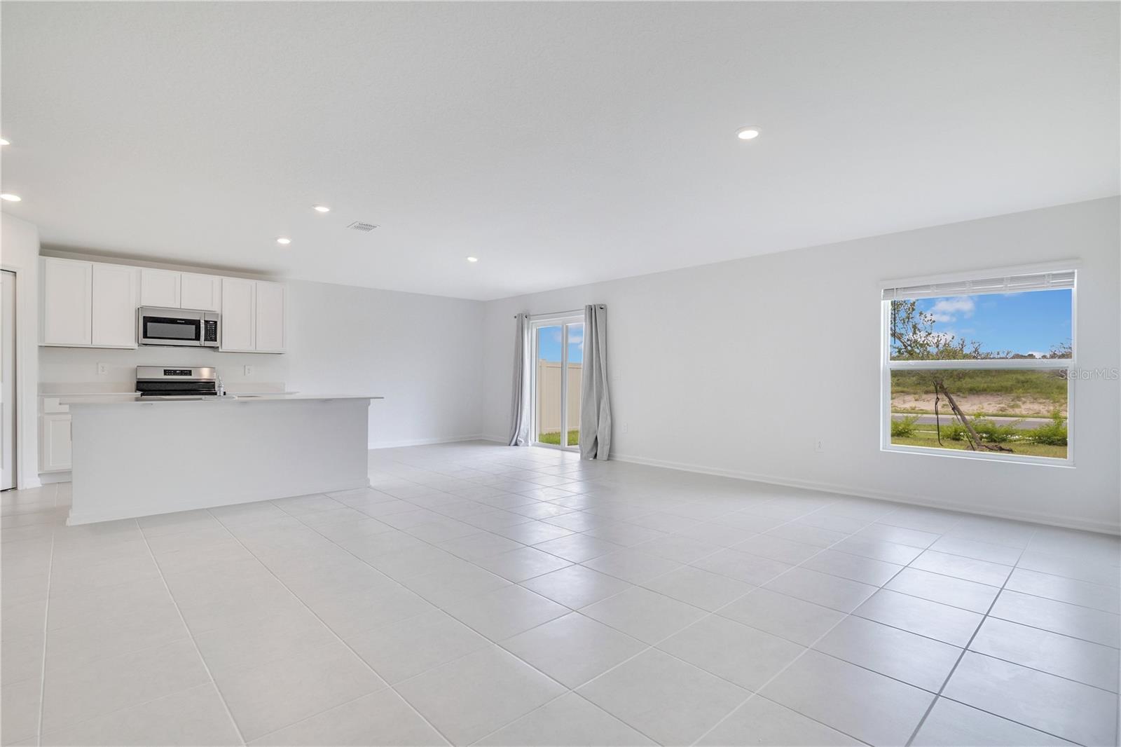 Image 12 of 36 For 2494 Mckinley Drive