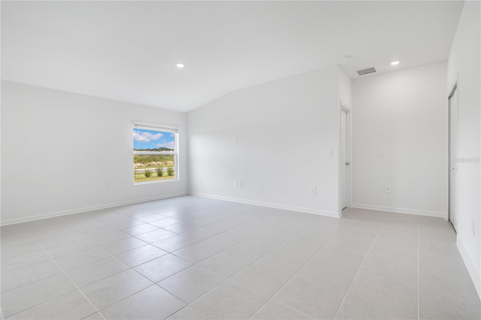 Image 8 of 36 For 2494 Mckinley Drive