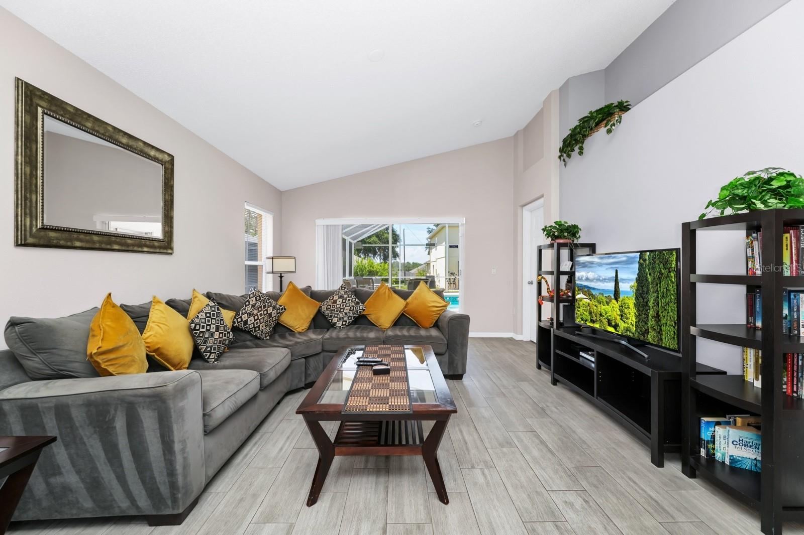 Image 14 of 47 For 1520 Gulf Vue Drive