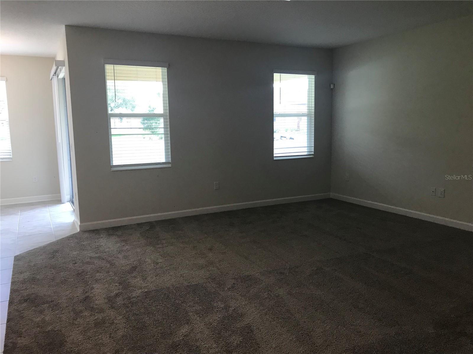 Image 11 of 22 For 11083 Longleaf Woods Drive