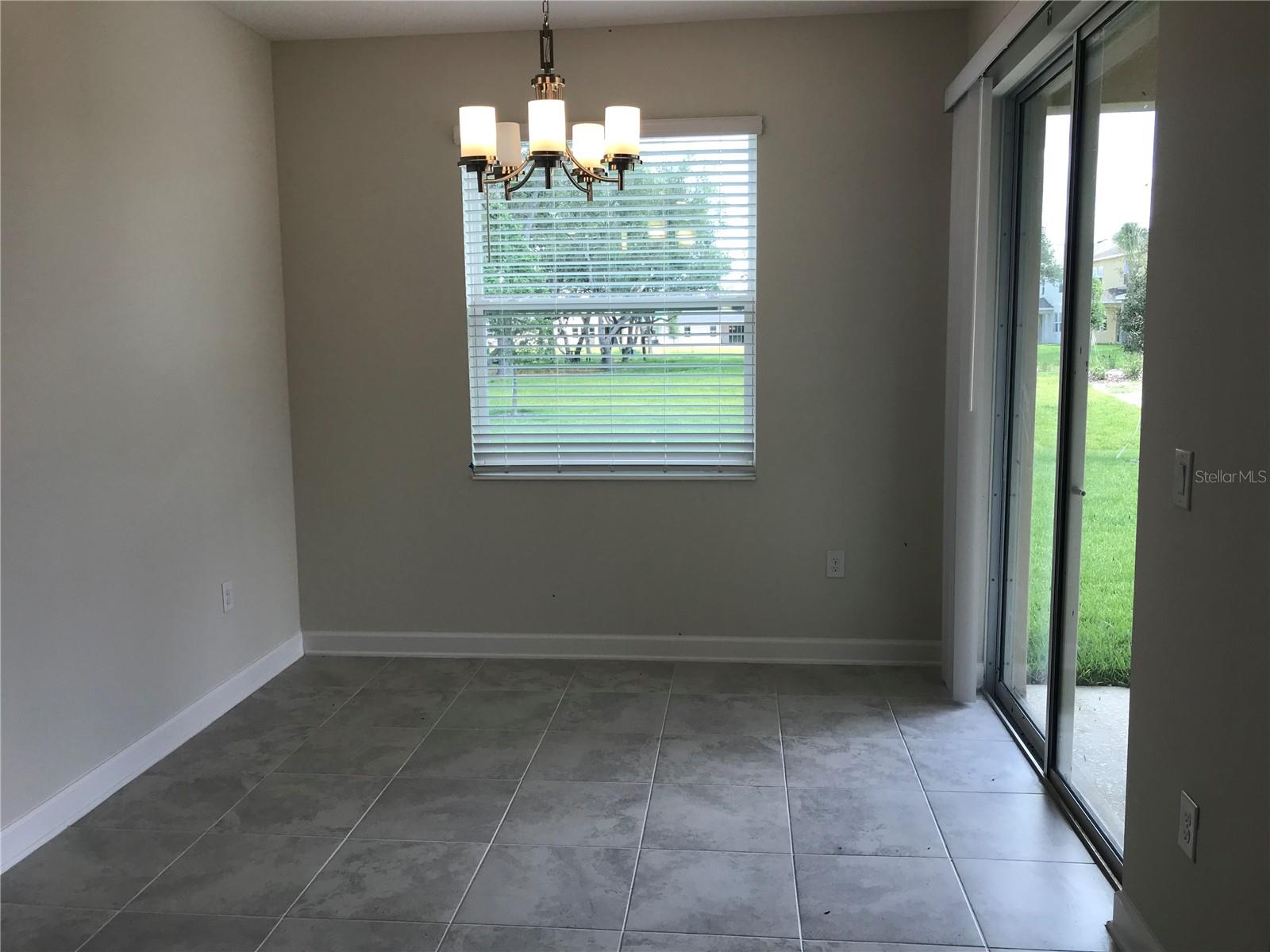 Image 12 of 22 For 11083 Longleaf Woods Drive