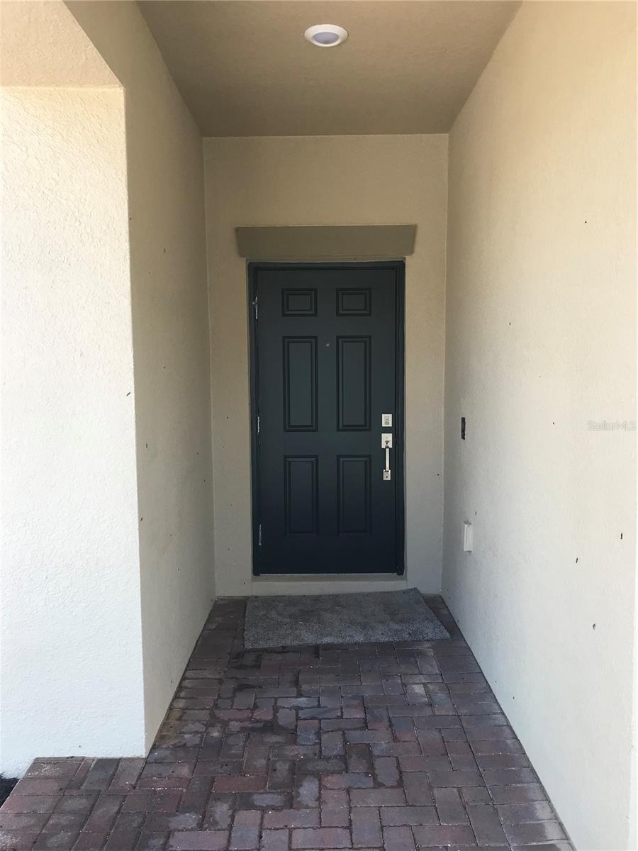 Image 4 of 22 For 11083 Longleaf Woods Drive