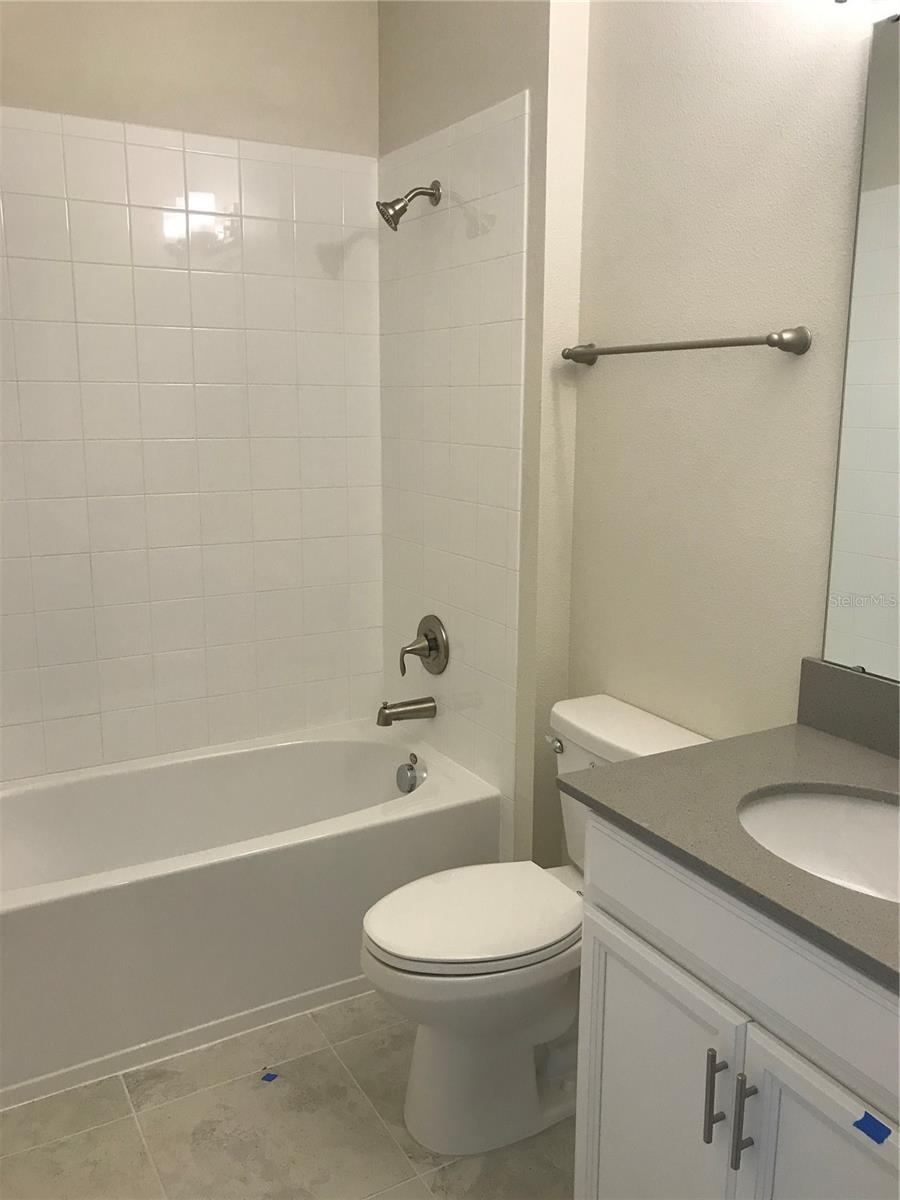 Image 8 of 22 For 11083 Longleaf Woods Drive