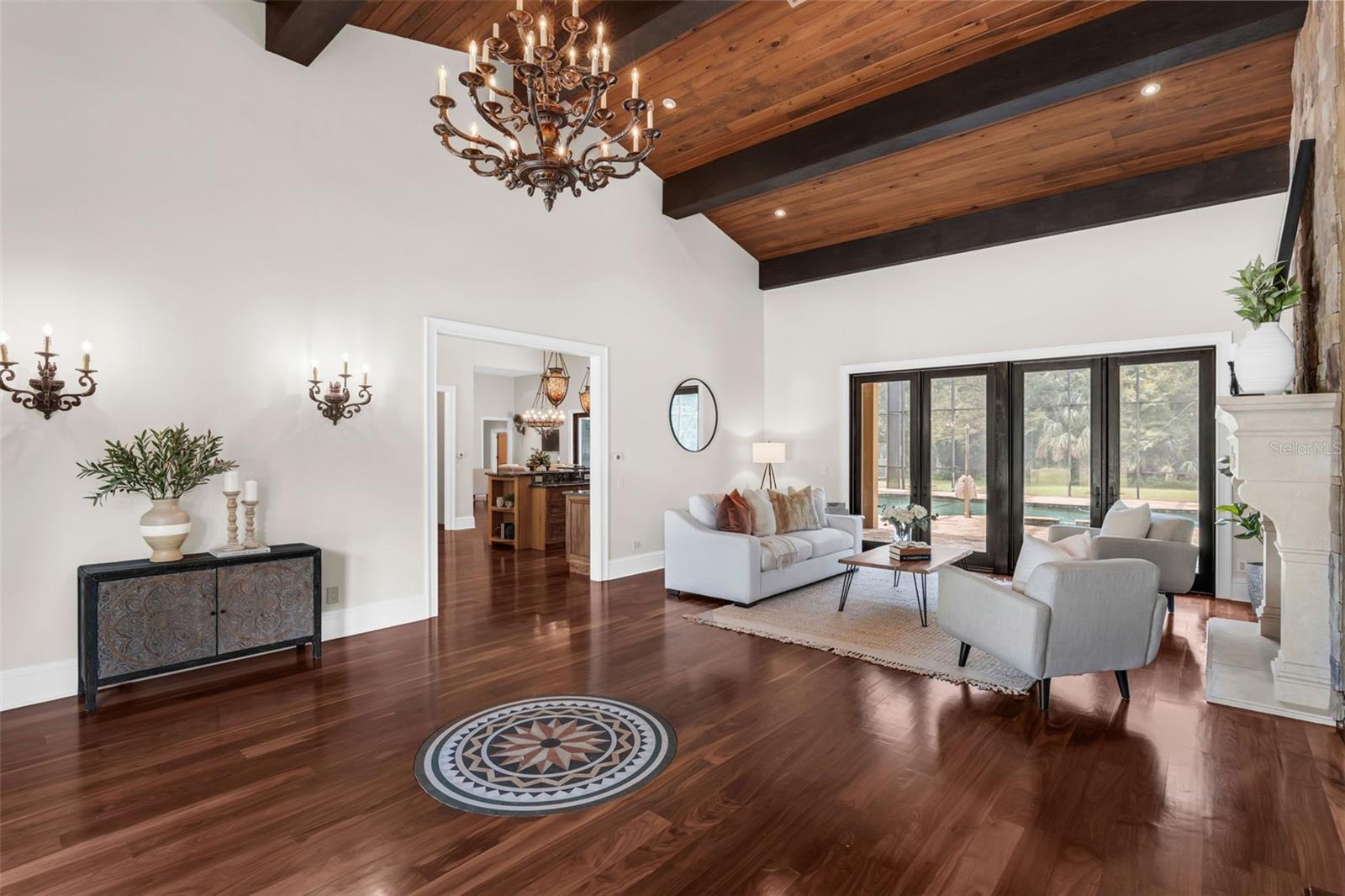 Image 11 of 75 For 935 River Edge Court