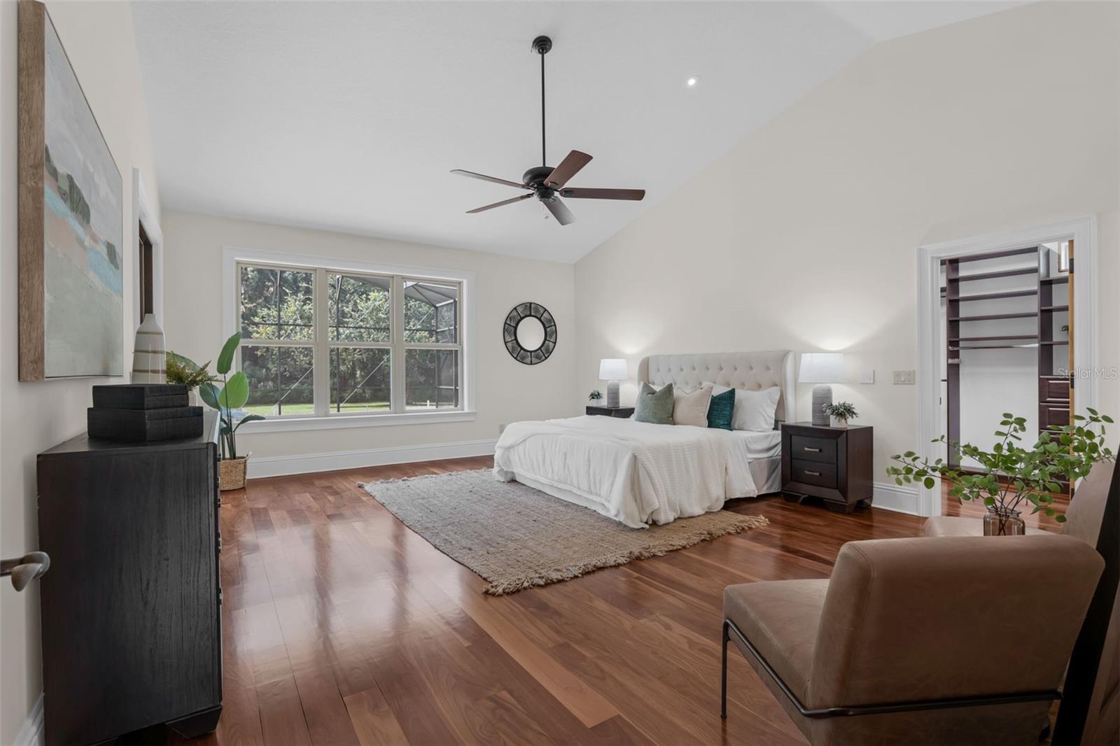 Image 33 of 75 For 935 River Edge Court