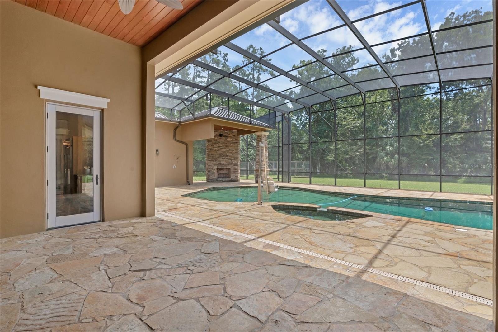 Image 57 of 75 For 935 River Edge Court