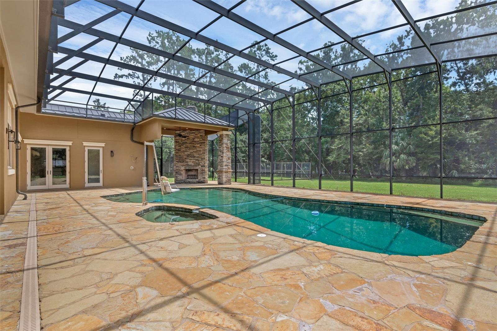Image 61 of 75 For 935 River Edge Court