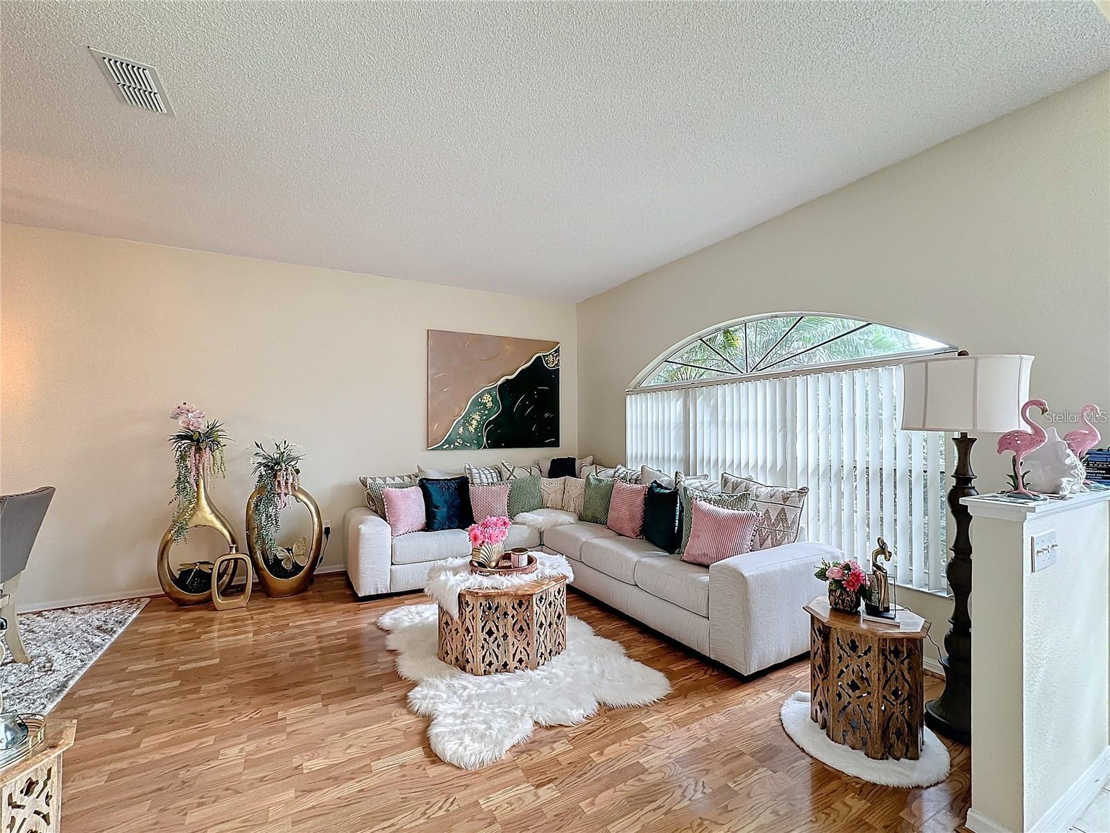 Image 4 of 10 For 603 Pinehurst Court