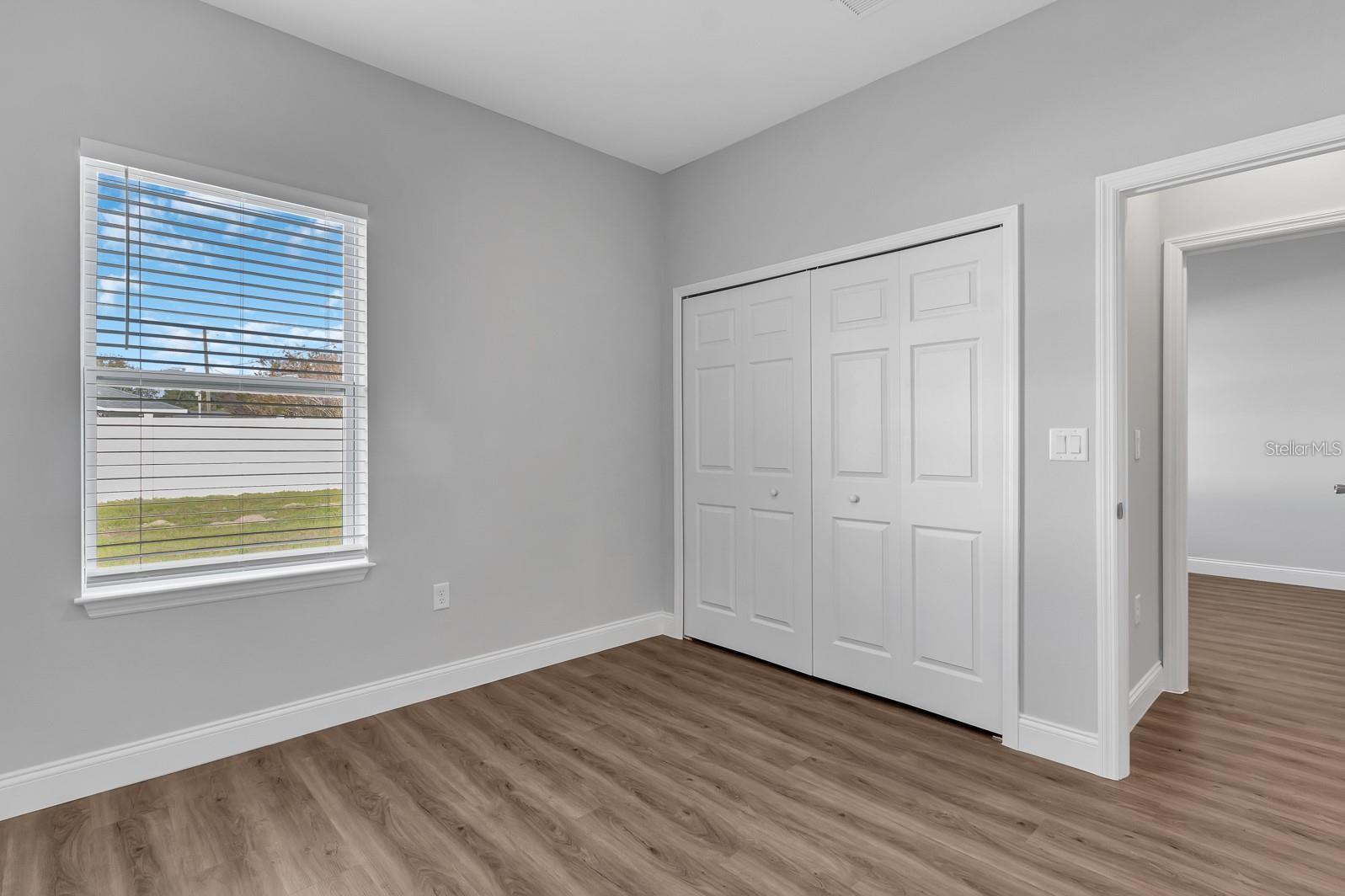Image 6 of 12 For 10697 Dragonis Drive