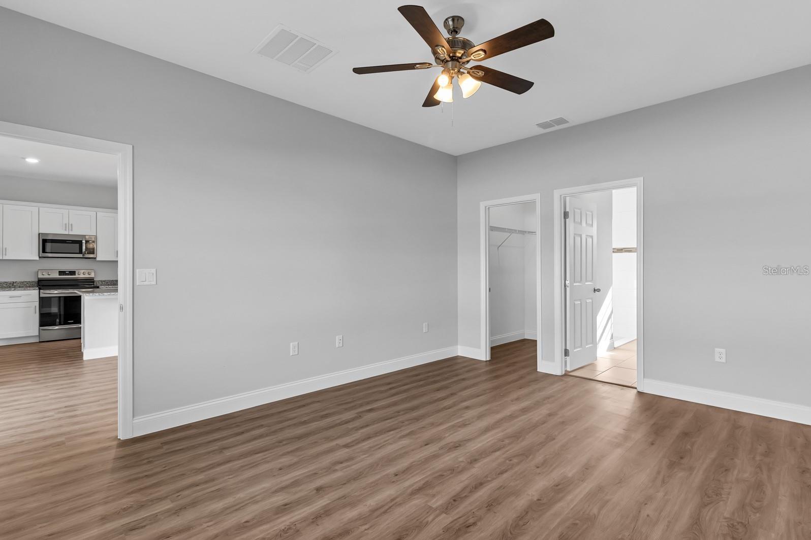 Image 8 of 12 For 10697 Dragonis Drive