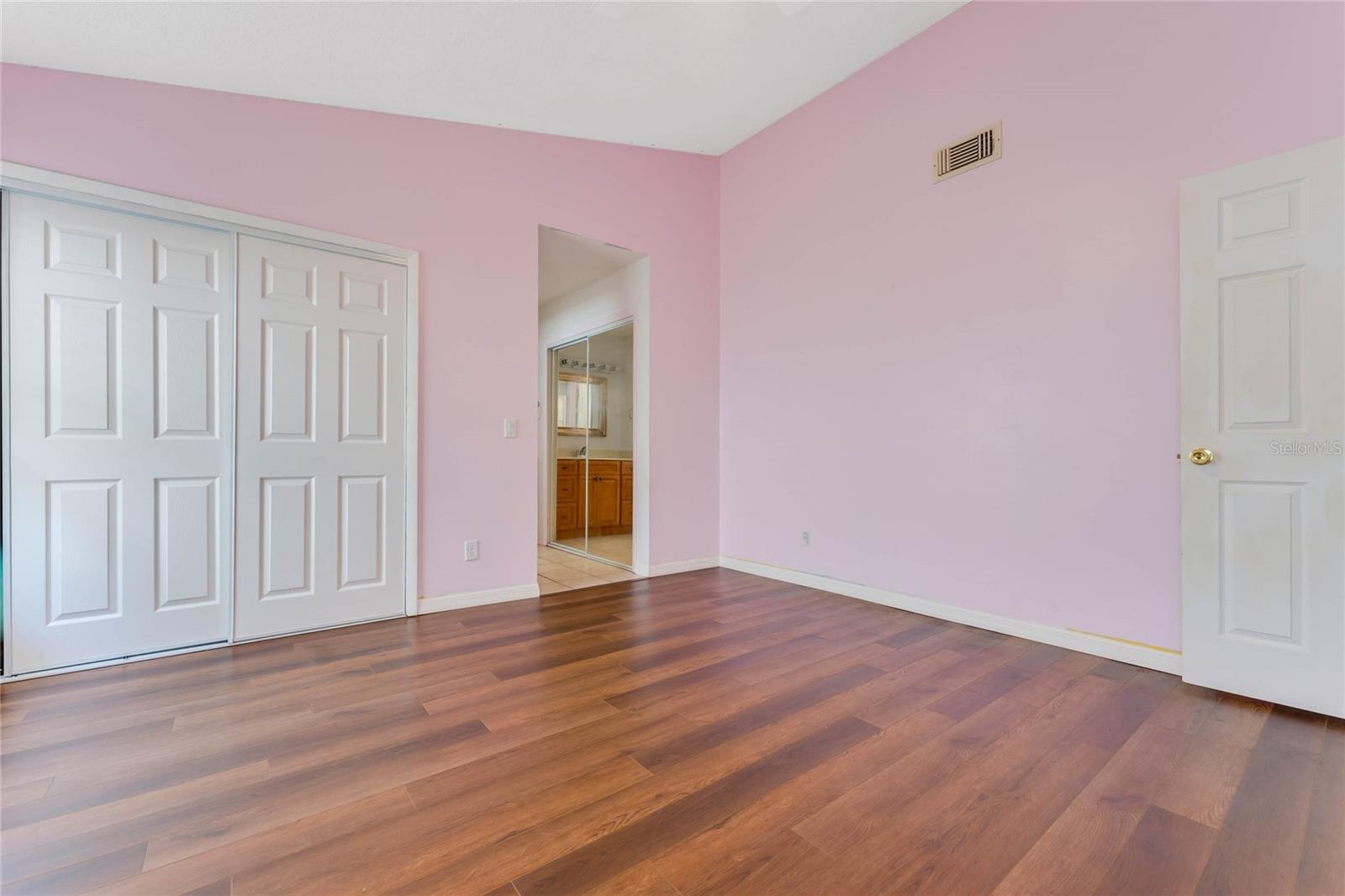 Image 13 of 13 For 7579 Groveoak Drive