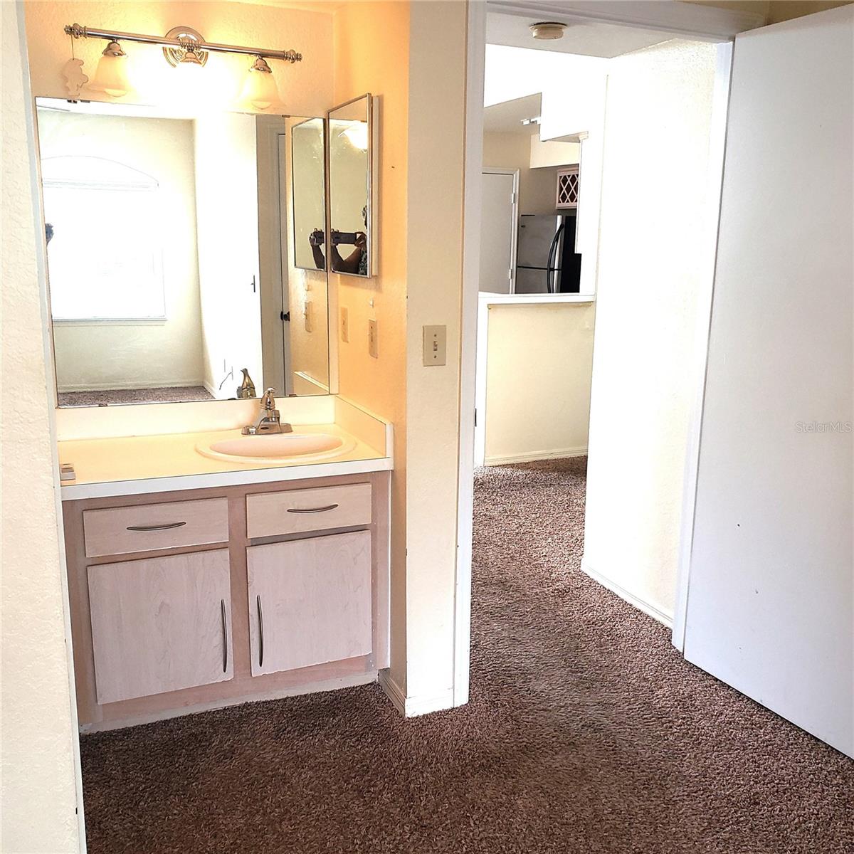 Image 16 of 34 For 7280 Westpointe Boulevard 831