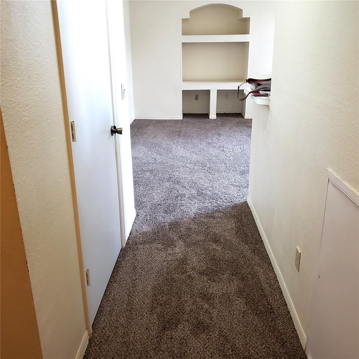 Image 6 of 34 For 7280 Westpointe Boulevard 831