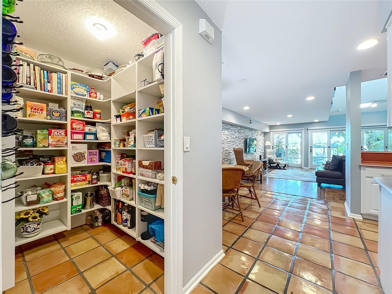 Image 12 of 97 For 186 Northshore Circle