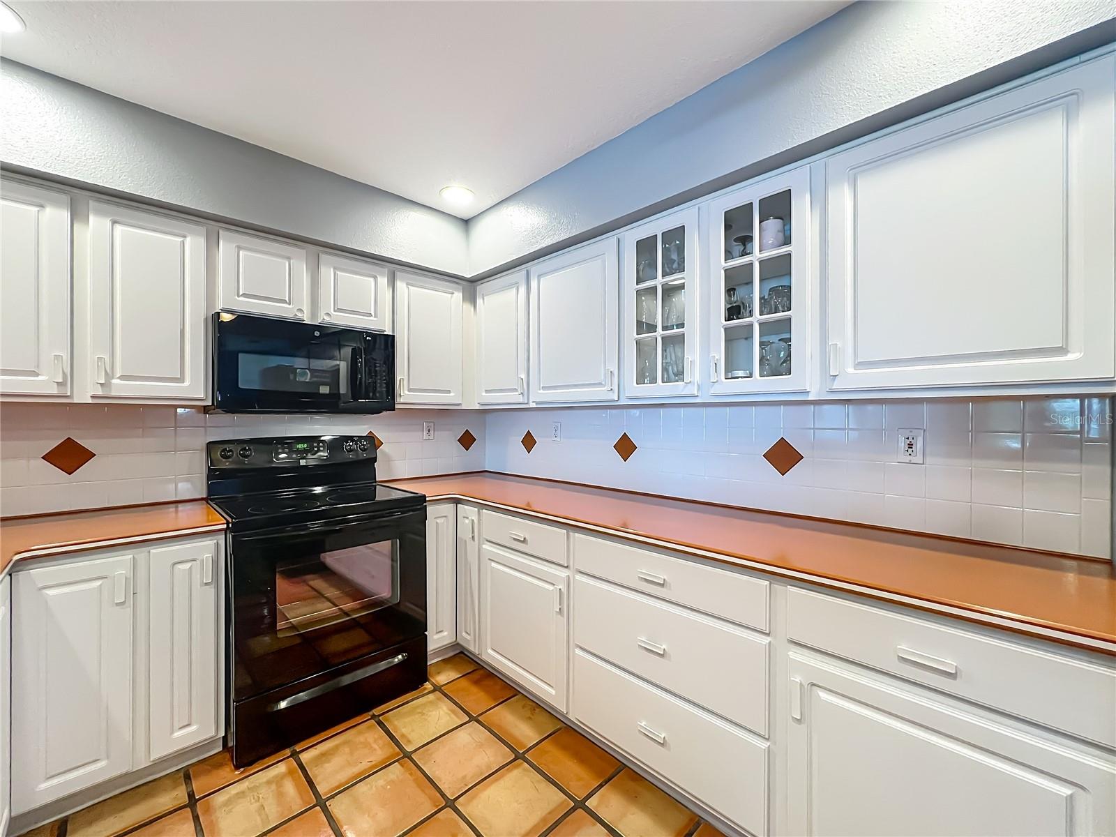 Image 8 of 97 For 186 Northshore Circle