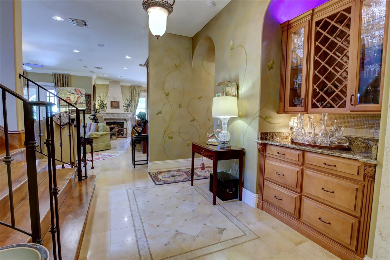 Image 16 of 63 For 280 Lake Brittany Court