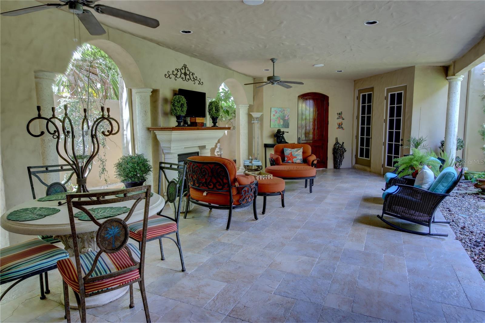 Image 6 of 63 For 280 Lake Brittany Court