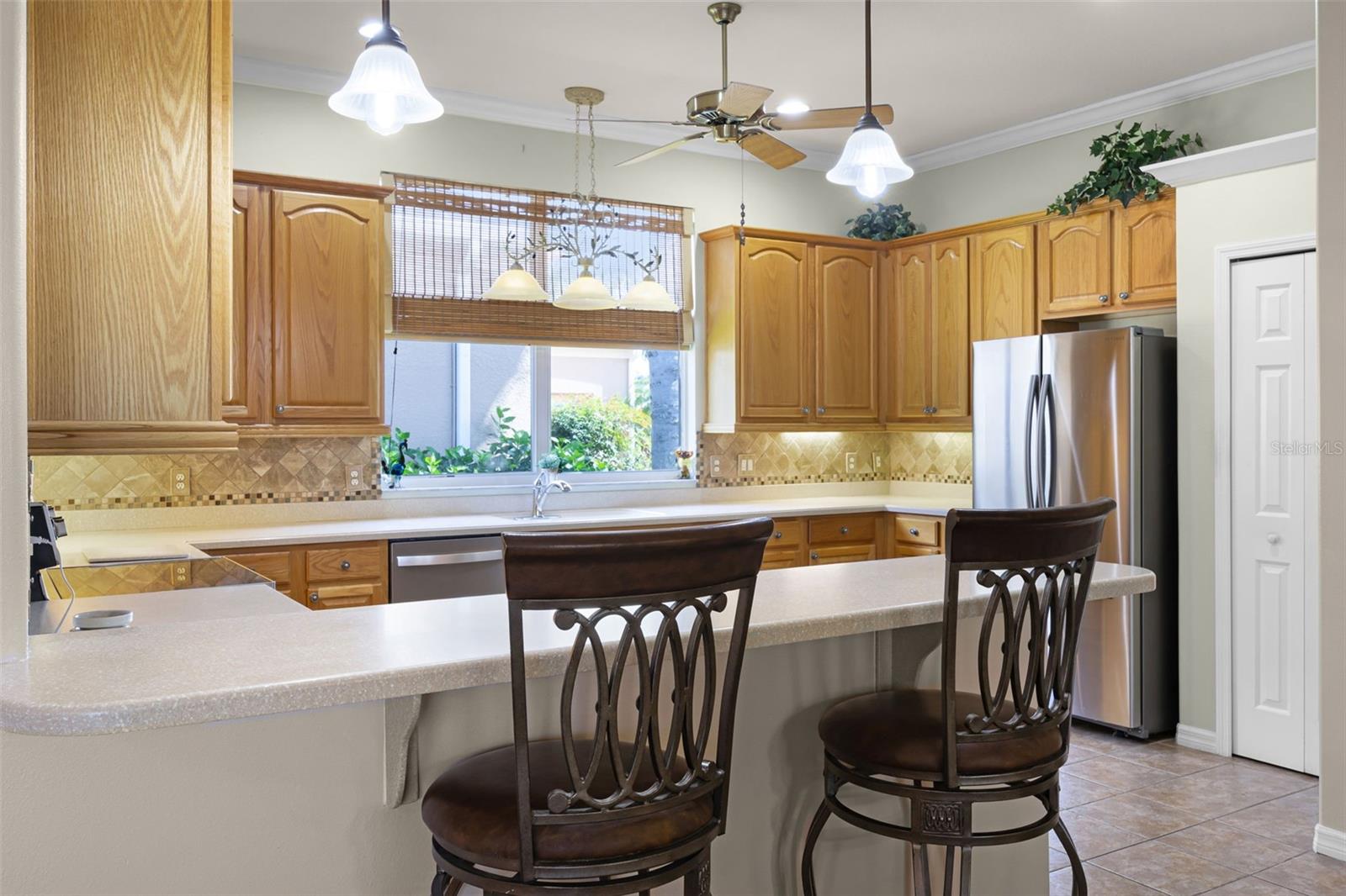Image 15 of 87 For 25545 Laurel Valley Rd