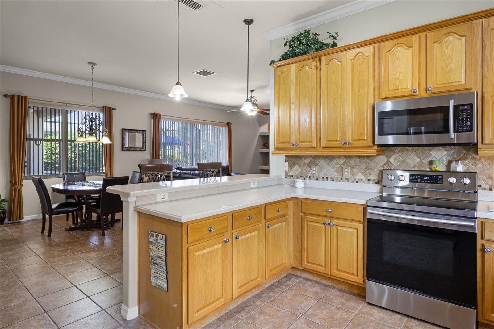 Image 19 of 87 For 25545 Laurel Valley Rd