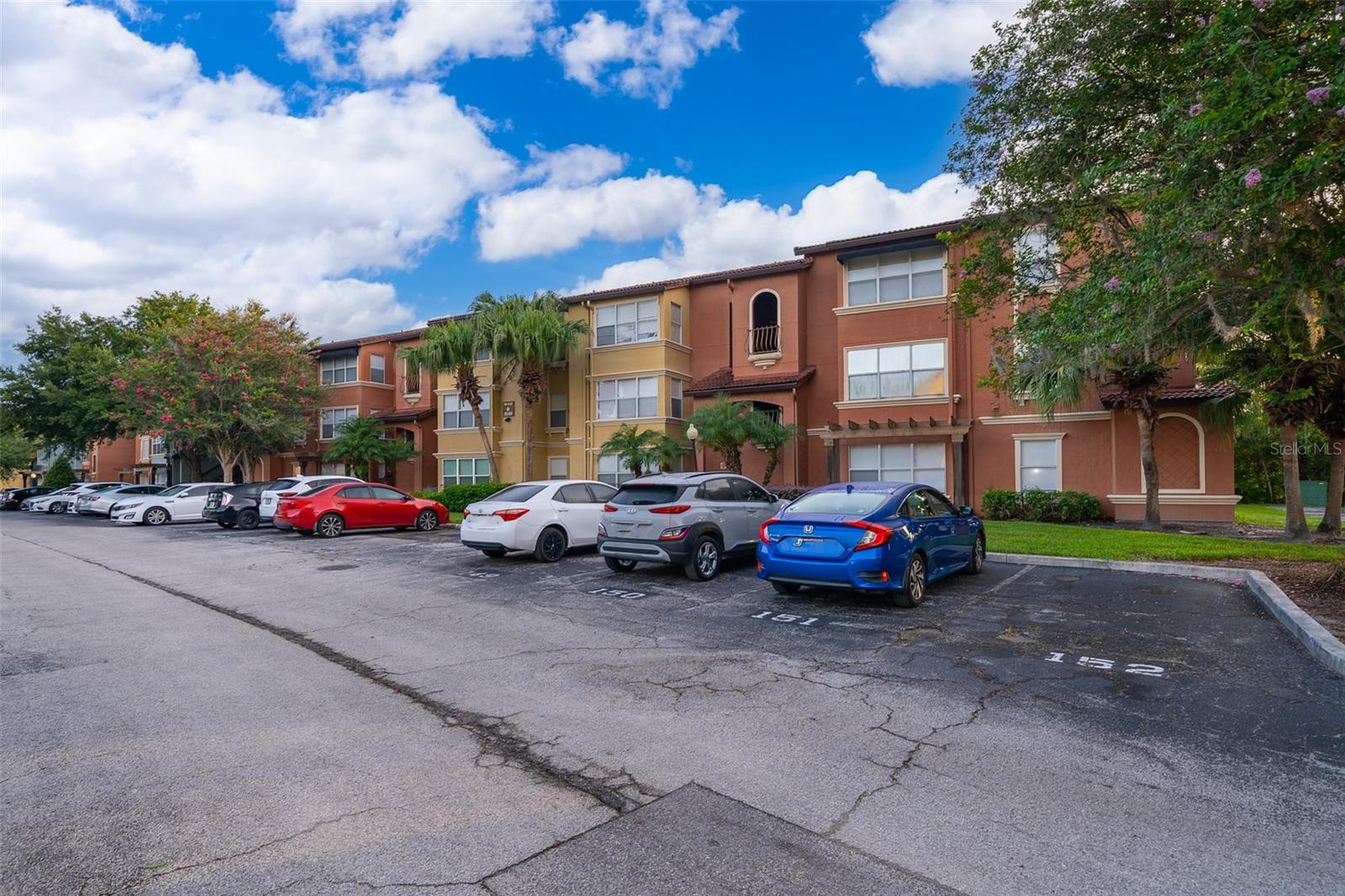 Details for 5140 Conroy Road 16, ORLANDO, FL 32811
