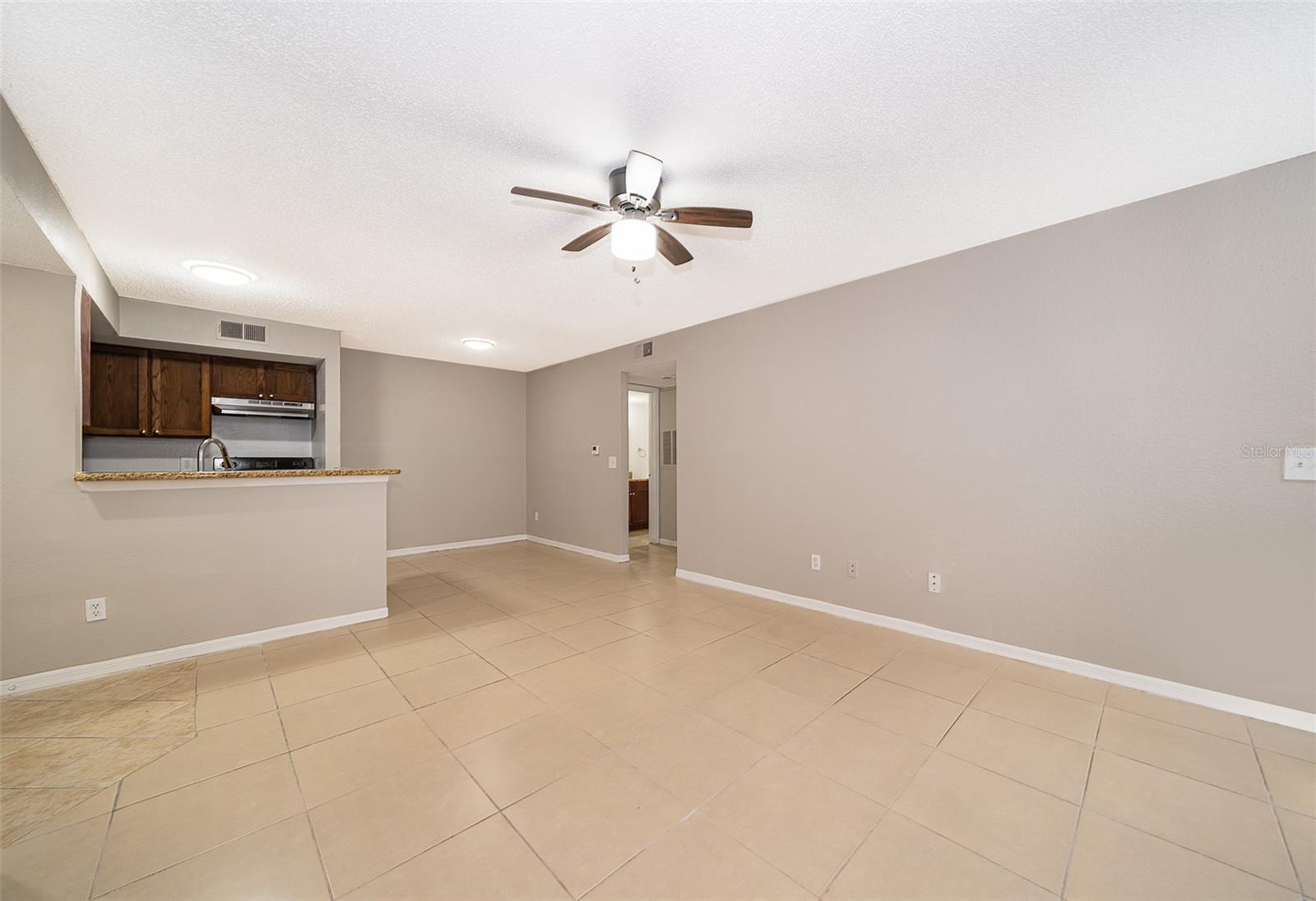 Image 7 of 25 For 5140 Conroy Road 16