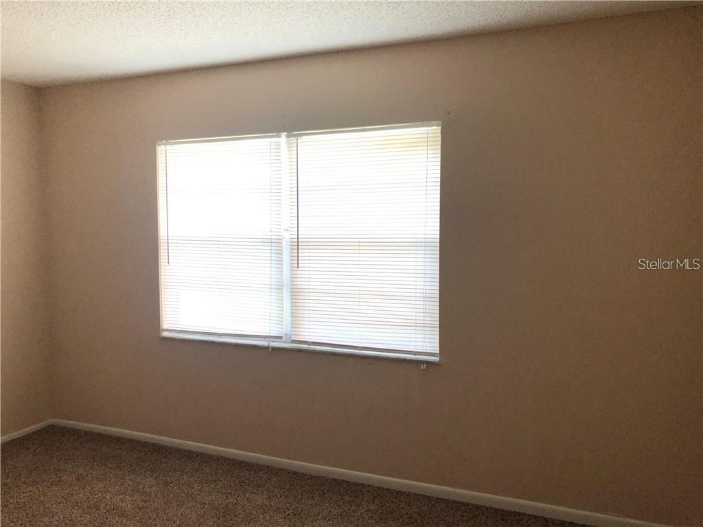 Image 3 of 7 For 290 Flower Lane 11