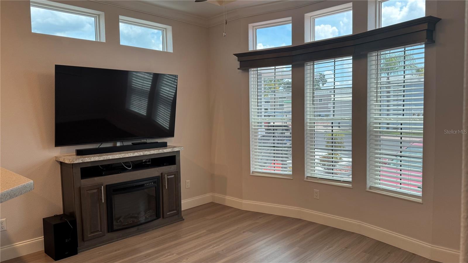 Image 6 of 28 For 2450 Cypress Street