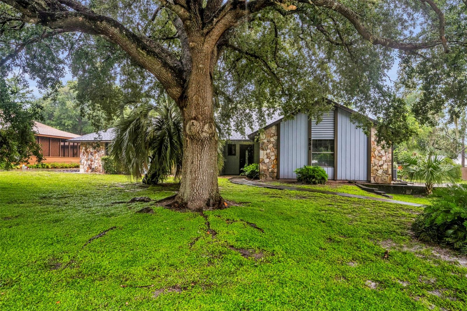 Details for 581 Terrace Drive, OVIEDO, FL 32765