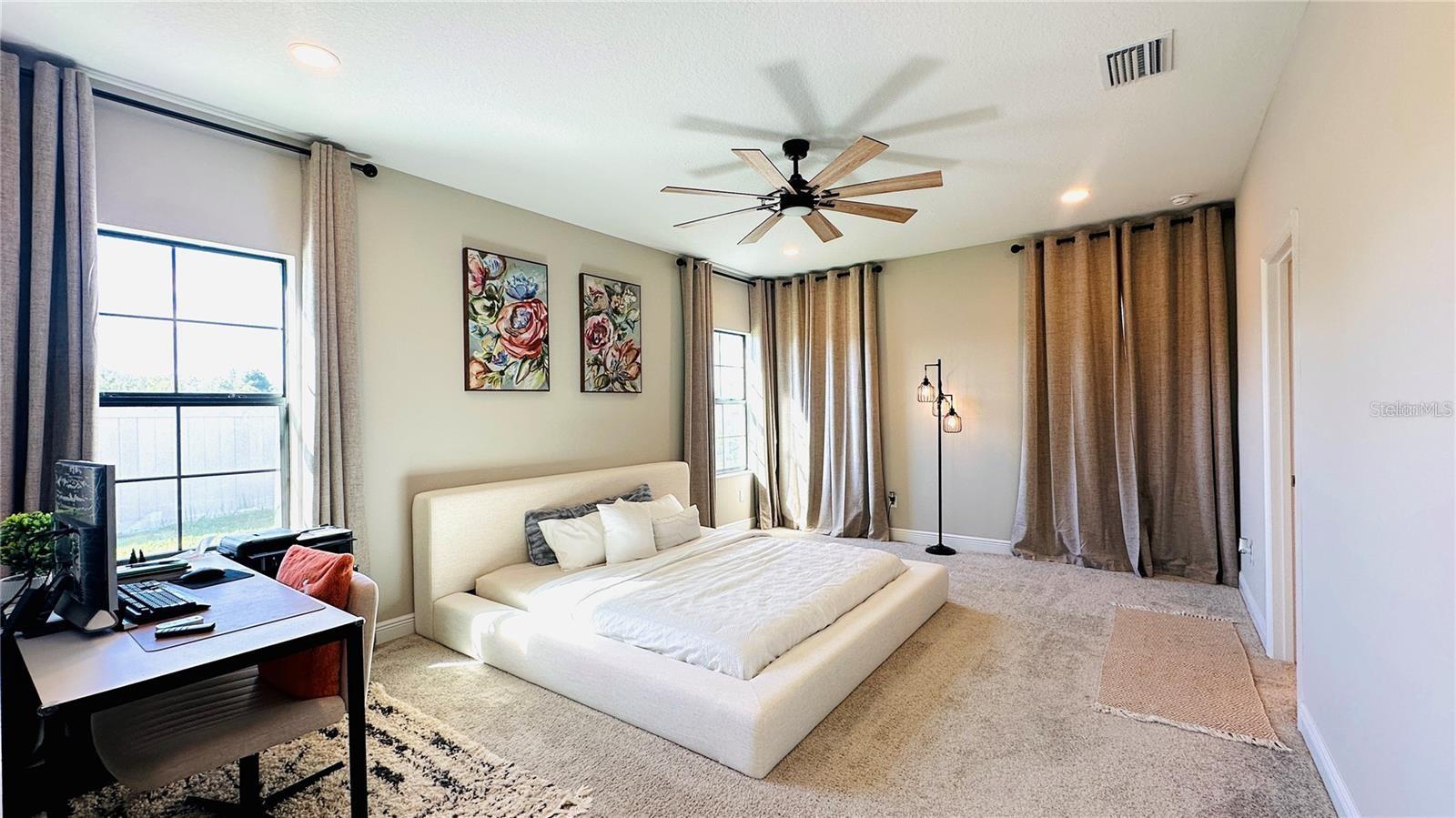 Image 21 of 46 For 12661 Oak Hill Way