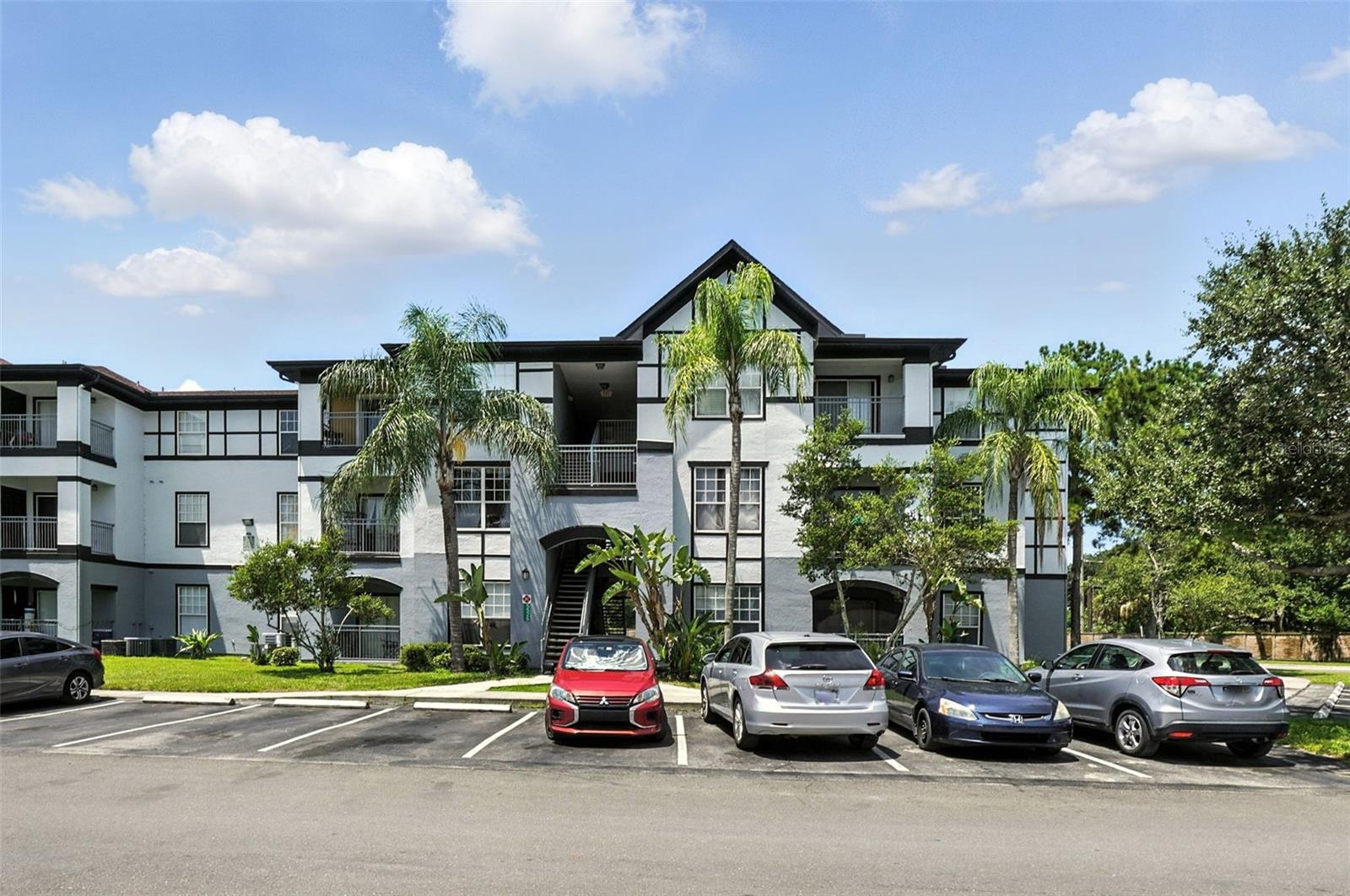 Image 2 of 28 For 5526 Pga Boulevard 4928