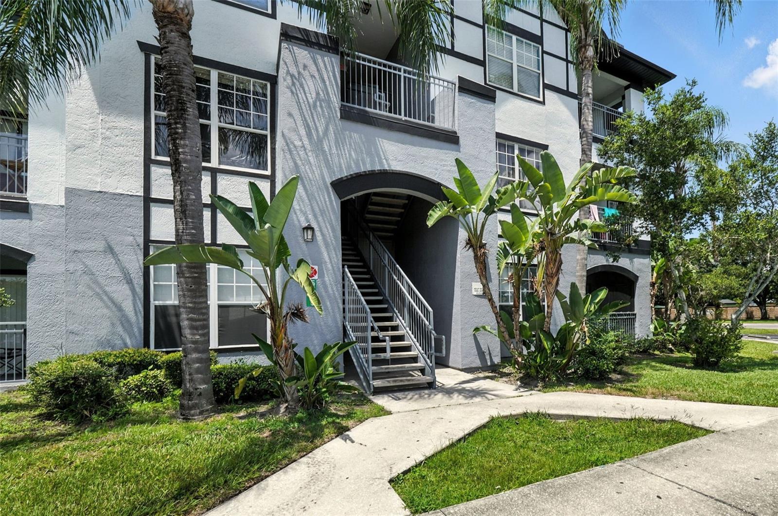 Image 3 of 28 For 5526 Pga Boulevard 4928