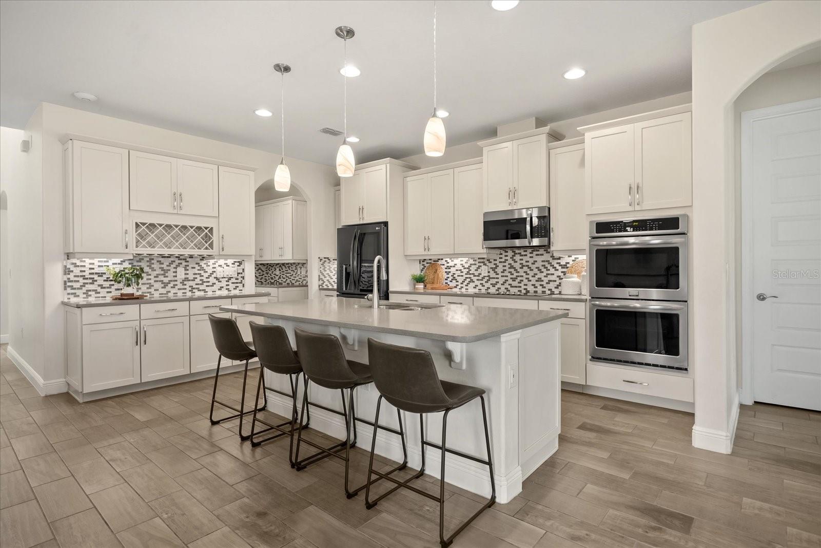 Image 10 of 63 For 10291 Atwater Bay Drive