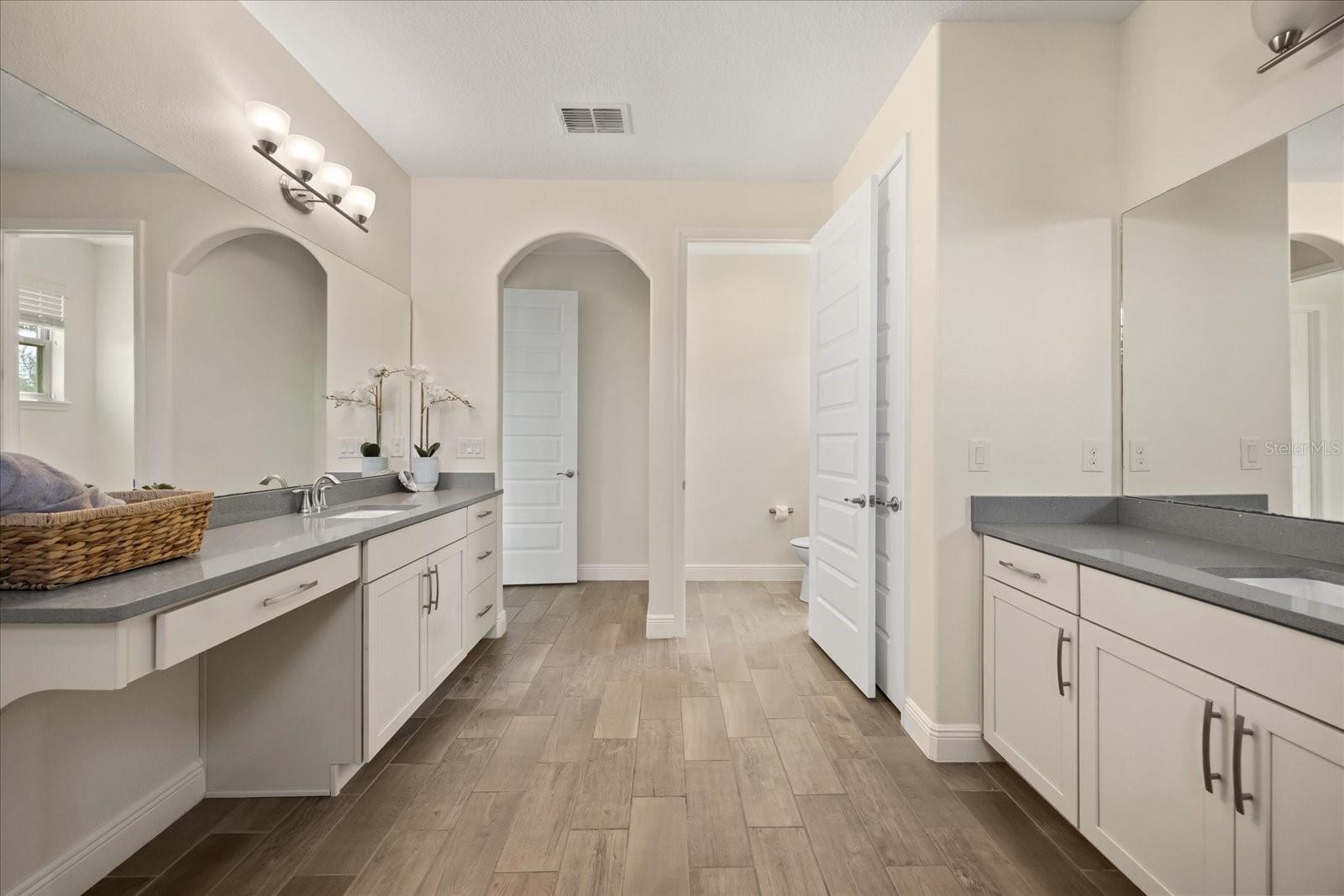 Image 22 of 63 For 10291 Atwater Bay Drive
