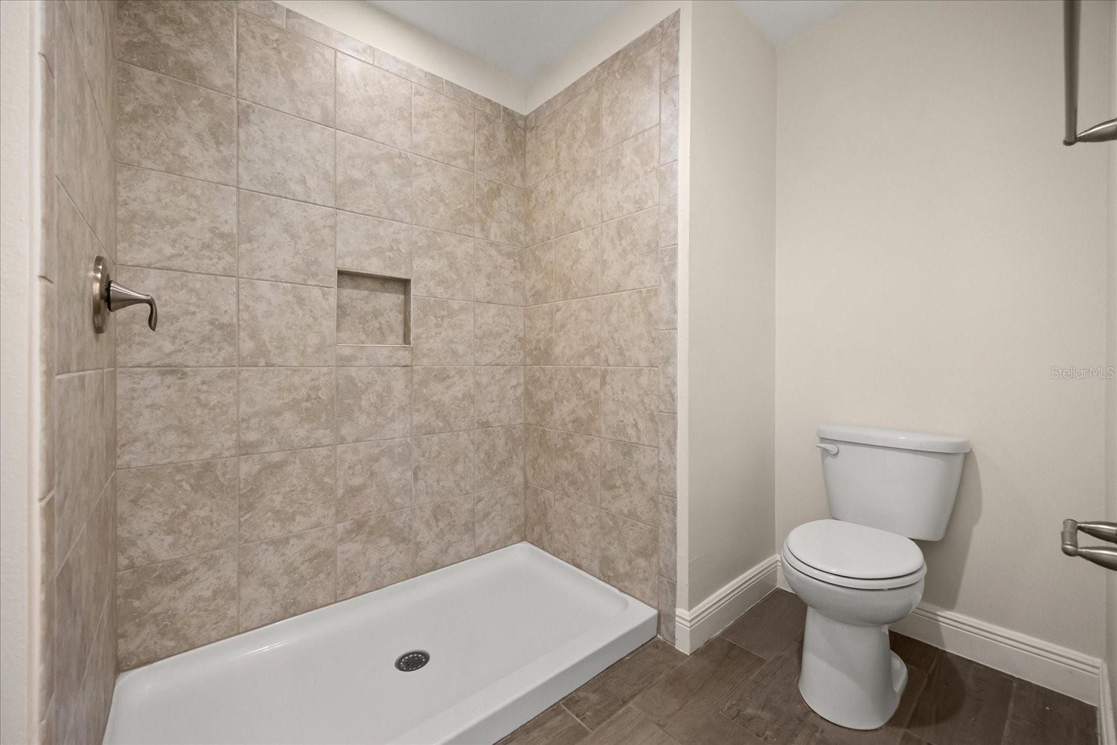 Image 44 of 63 For 10291 Atwater Bay Drive