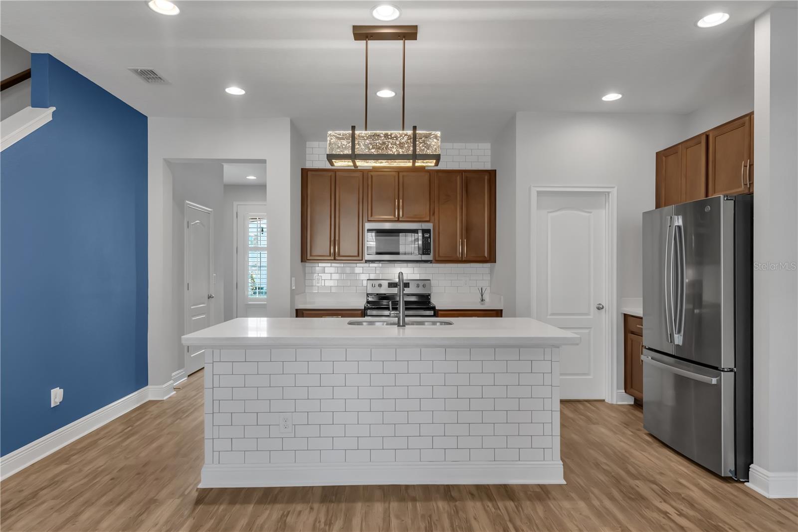Image 13 of 61 For 6578 Calamondin Drive