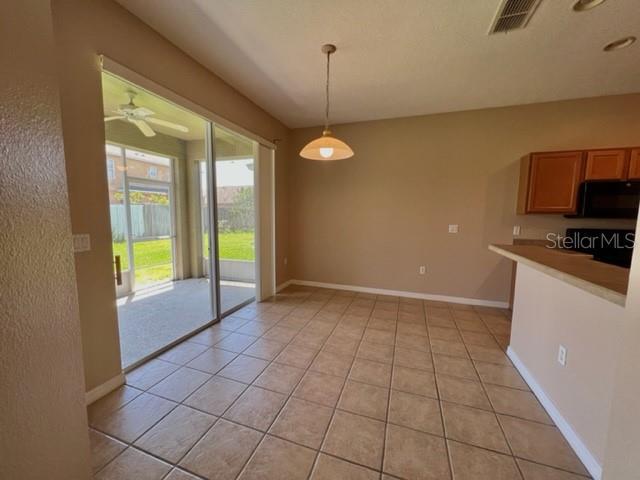 Image 11 of 49 For 4751 Spindletree Lane