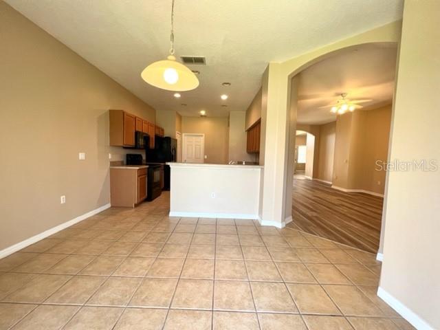 Image 13 of 49 For 4751 Spindletree Lane