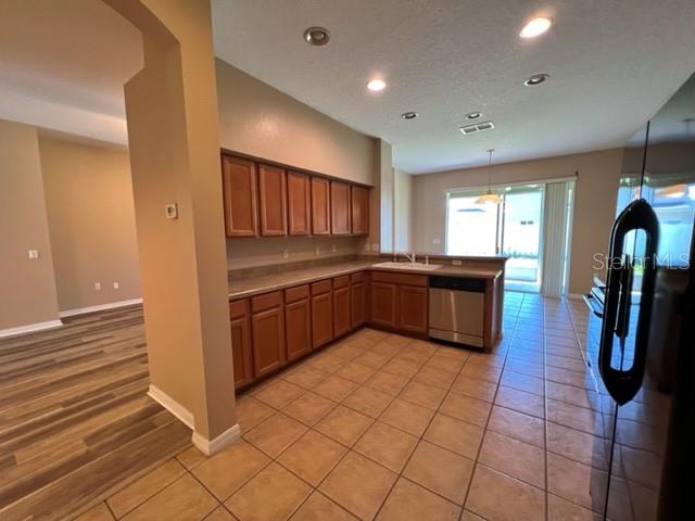 Image 15 of 49 For 4751 Spindletree Lane