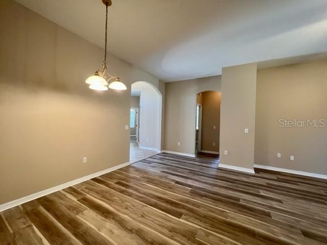 Image 22 of 49 For 4751 Spindletree Lane