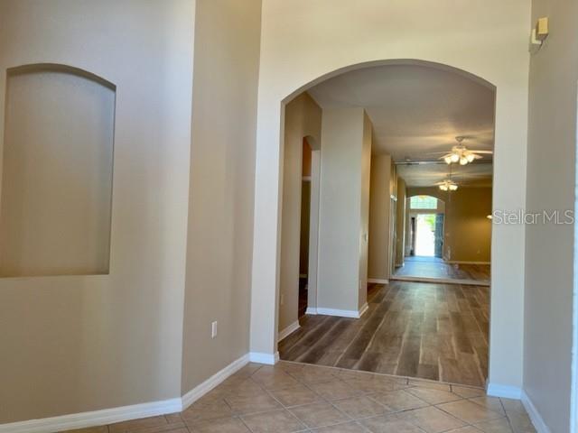 Image 4 of 49 For 4751 Spindletree Lane