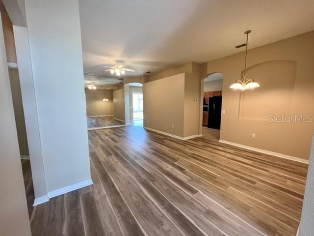 Image 6 of 49 For 4751 Spindletree Lane