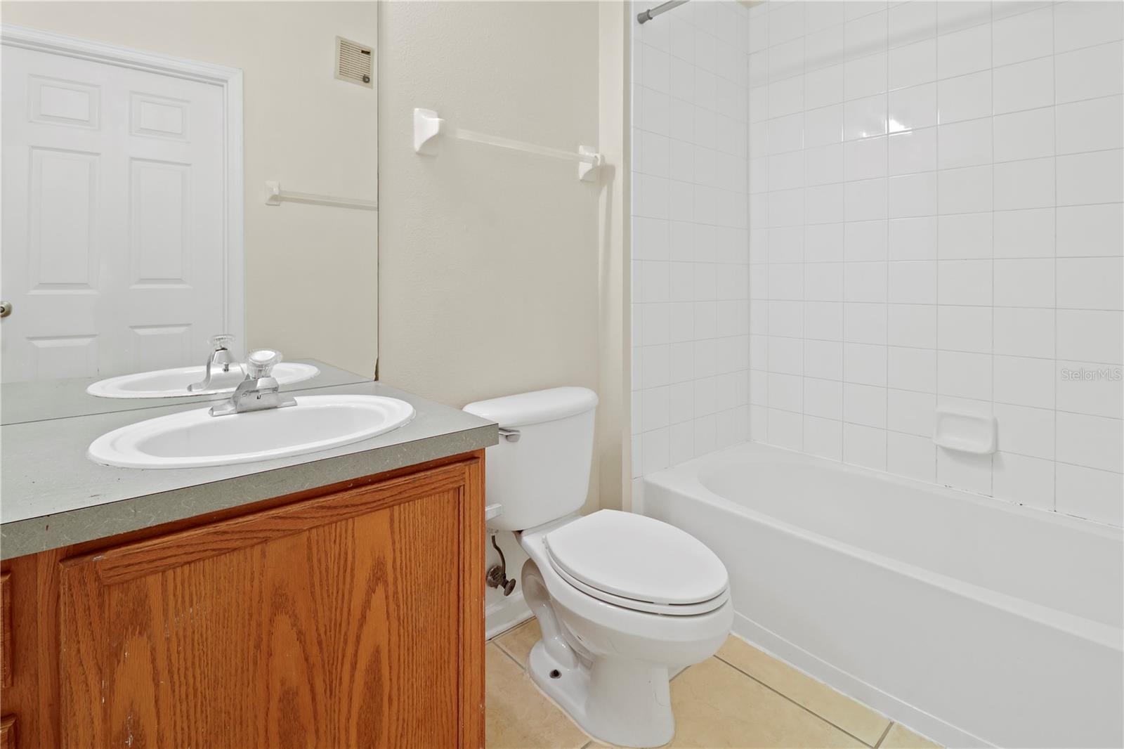 Image 14 of 17 For 6214 Stevenson Drive 308