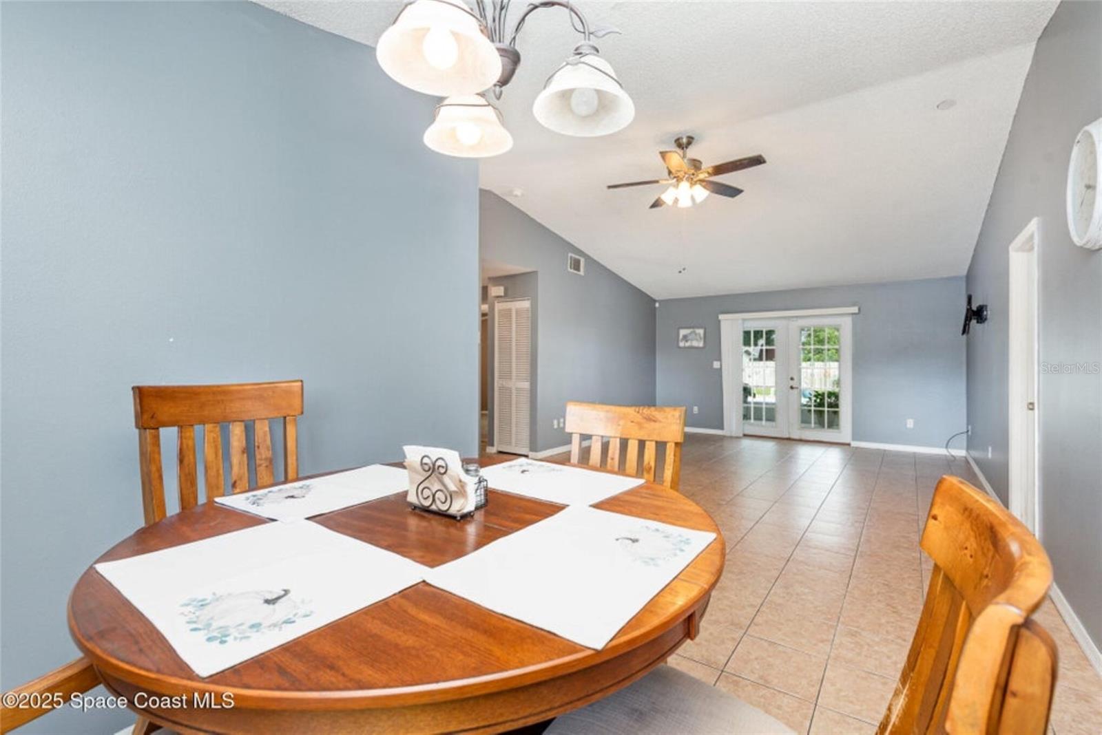 Image 11 of 22 For 1725 Valley Forge Drive