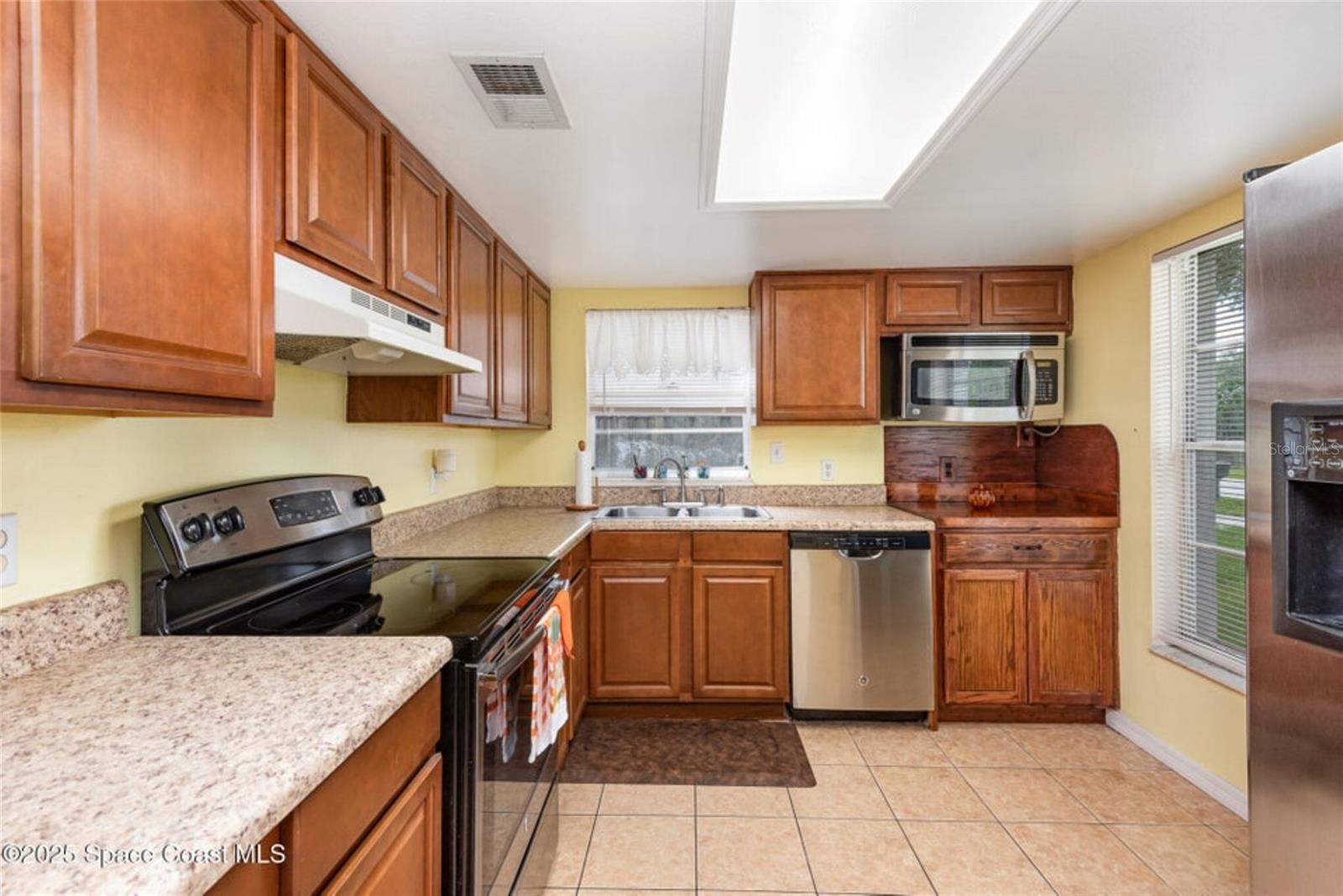 Image 12 of 22 For 1725 Valley Forge Drive