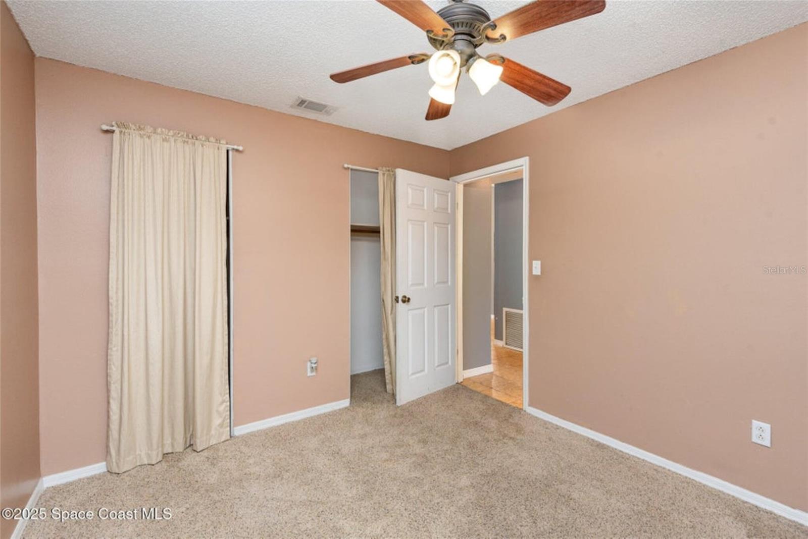 Image 20 of 22 For 1725 Valley Forge Drive